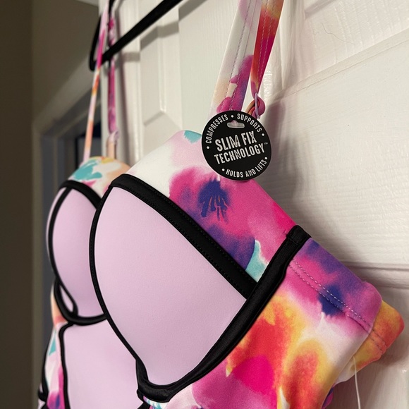 Torrid size 1 D/DD - Picture 6 of 8